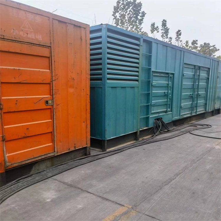 松滋如何选择适合 600kW 柴油发电机组的热继电器?